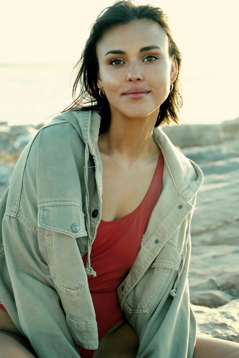 12-roos-ates-high-res